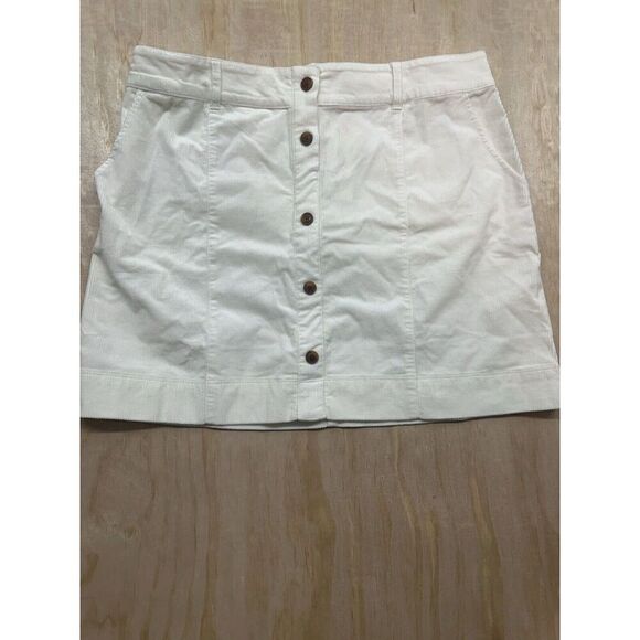Vineyard Vines Corduroy Skirt Button Front “marshmallow”  Sz L Mini New! $128 - Picture 3 of 7
